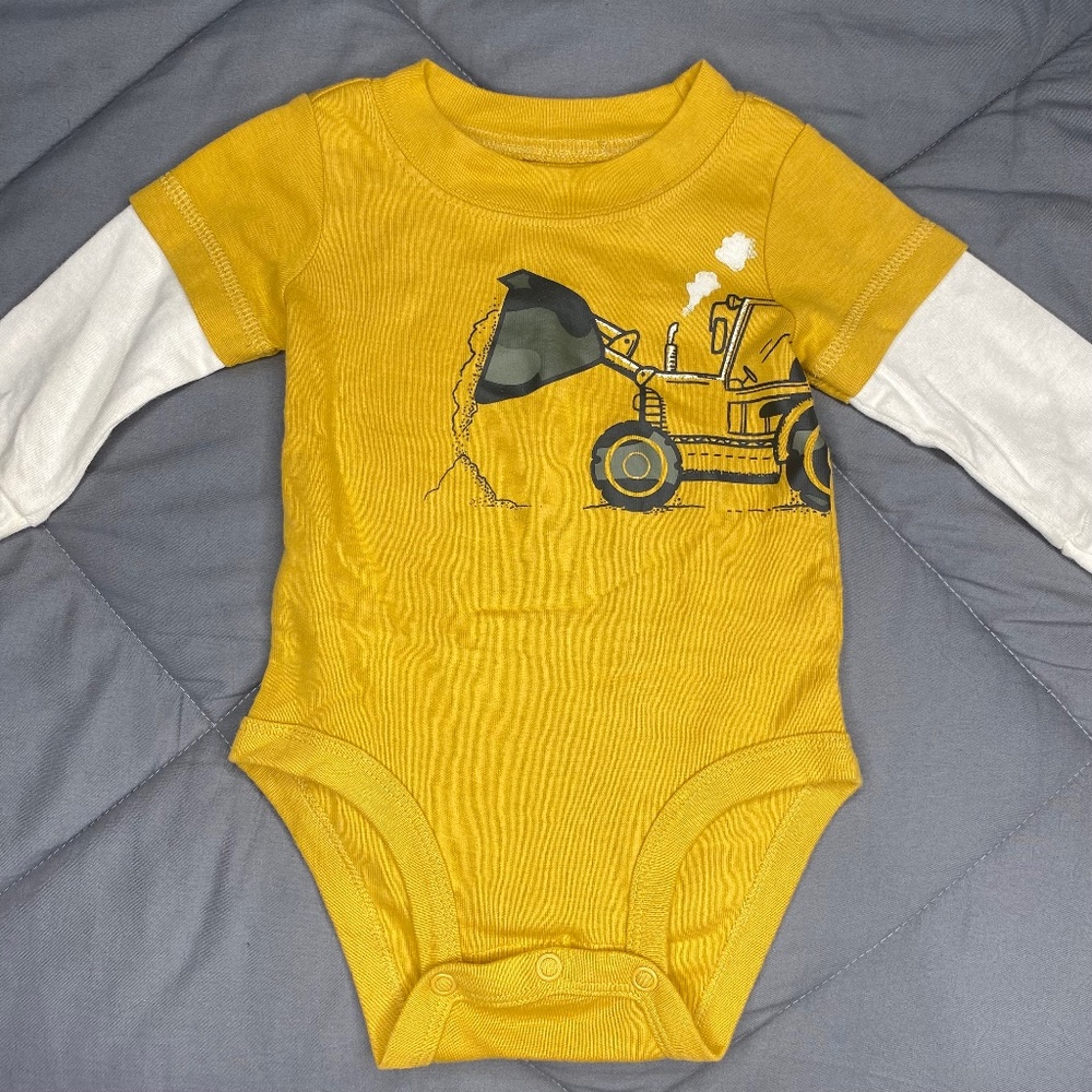 Carter's Mustard Yellow Long Sleeve Onsie Size 3M